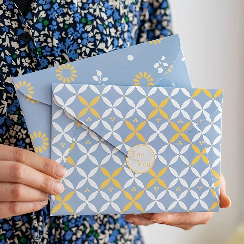 12pcs Colorido Papéis de Carta Envelopes Conjunto com Pingentes e Fitas de Presentes